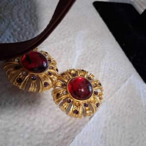 Elegant Gold and Red Earrings No Gold